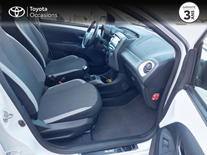 TOYOTA Aygo d’occasion à vendre à Méjannes-lès-Alès chez Toyota Alès (Photo 6)