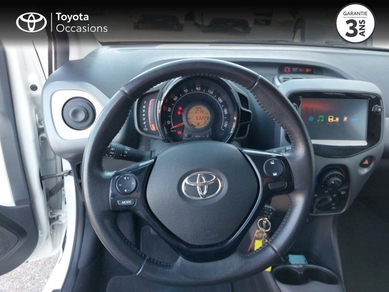 TOYOTA Aygo d’occasion à vendre à Méjannes-lès-Alès chez Toyota Alès (Photo 9)