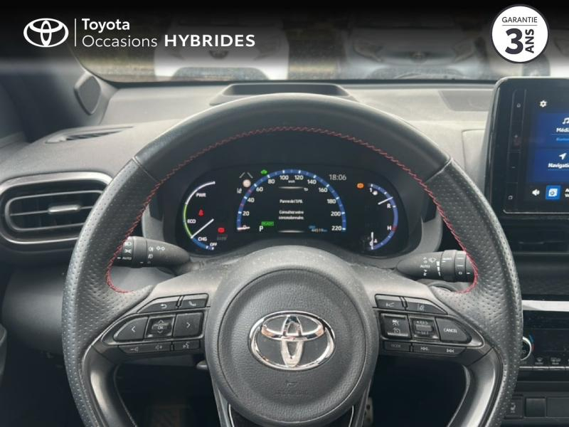 TOYOTA Yaris Cross d’occasion à vendre à ALÈS chez VEYRUNES (Photo 13)